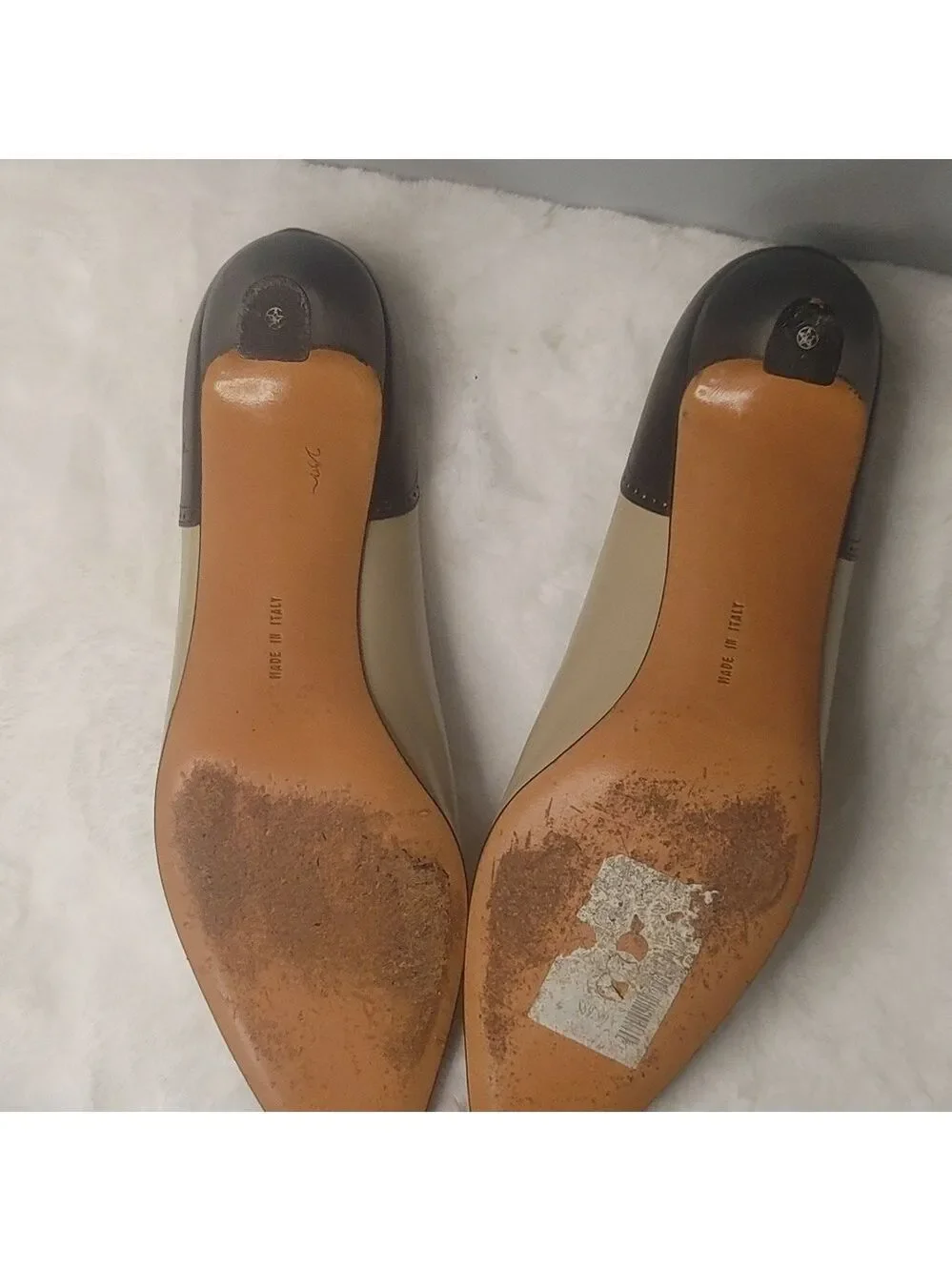 Vintage Salvatore Ferragamo Spectator Pumps 10AA Made In Italy Black/Taupe
